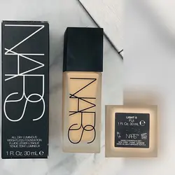 کرم پودر نارس شماره LIGHT 4 NARS - فروشگاه اینترنتی زیبا شاپ