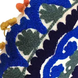 کاور کوسن دست دوز سوزنی هندی گرد طرح زنبق : زمينه سفيد