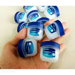 وازلین 8.2 میلی لیتری جیبی سایز کوچک