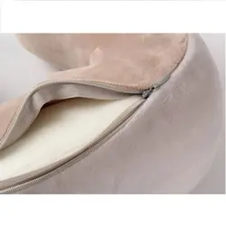 ماساژور گردن و کتف مدل U-SHAPED MASSAGE PILLOW