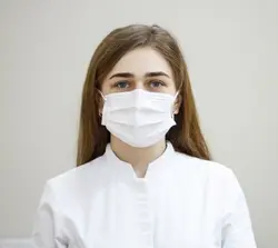 ماسک تنفسی سه لایه 50 عددی، اسپان باند با لایه ملت بلون و گیره بینی فلزی