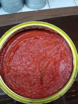 رب گوجه 800 گرمی کلیددار درپوش دار با غلظت بسیار بالا - روژیار