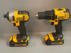 مجموعه دوتایی دریل شارژی دیوالت DCD777 + پیچبند DCF787 براشلس