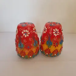 نمکدان میناکاری مدل نقش برجسته کد 2007 بسته 2 عددی