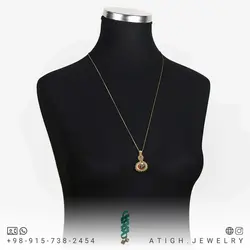 گردنبند عقیق باباقوری معدنی نقش ماه طرح برجسته کلکسیونی بافت مکرومه بسیار خوشرنگ همراه بند چرم