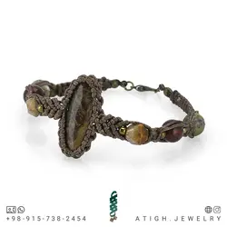 دستبند جاسپر تراش بیضی، چشم ببر تراش استار، سنگ خون و مار سنگ معدنی با نقش و نگار خاص هارمونی رنگ جذاب بافت مکرومه دستساز