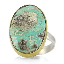 انگشتر نقره فیروزه نیشابوری شجری معدنی درشت با نقش و نگار خاص رنگ صددرصد طبیعی رکاب دستساز نقره 925 عیار دور طلایی