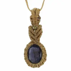 گردنبند یاقوت کبود معدنی تراش برلیانی بسیار شفاف بافت مکرومه دستساز وزن حدود 9.35 قیراط