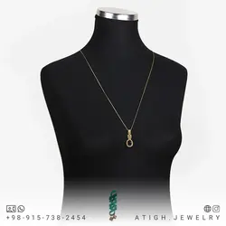 گردنبند یاقوت کبود معدنی تراش برلیانی بسیار شفاف بافت مکرومه دستساز وزن حدود 9.35 قیراط