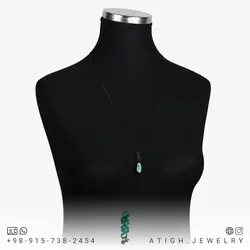 گردنبند فیروزه نیشابوری شجری معدنی رنگ صددرصد طبیعی آبی بسیار زیبا با نقش و نگار خاص بافت مکرومه مشکی دستساز همراه بند چرم