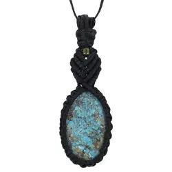 گردنبند فیروزه نیشابوری شجری رنگ صددرصد طبیعی آبی بسیار زیبا با نقش و نکار خاص درشت معدنی بافت مکرومه دستساز همراه بند چرم