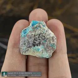 سنگ کریزوکولا راف (تراش نخورده) معدنی با نقش و نگار خاص خوشرنگ مناسب دکوری سنگ درمانی مخصوص چاکرای پنجم 15.8 گرم