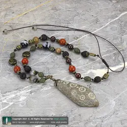 گردنبند تمام سنگ آویز هبهاب با نقوش خاص، شاه مقصود افغان، عقیق شجر، لاوا، جاسپر سرخ، عقیق ابلق، جاسپر مریم و یاقوت گارنت معدنی بافت گره ای