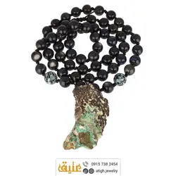 سینه ریز یونیک کریزوکولا راف (تراش نخورده) ، سرپنتین (مارسنگ) مات و صدف مشکی طبیعی بافت گره ای