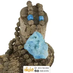 سینه ریز ژئود کوارتز آبی بلور معدنی، لاوا خاکی و عقیق دراگون مکعبی طبیعی تم دریا و ساحل بافت گره ای