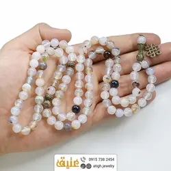 تسبیح و گردنبند لوکس عقیق شجری معدنی ۱۰۱ دانه دستساز‌ دانه درشت طراحی اسلیمی