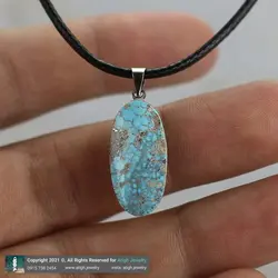گردنبند فیروزه شجری نیشابوری معدنی با نقش و نگار خاص رنگ صددرصد طبیعی همراه بند چرمی با کیفیت تخصصی چاکرای 5