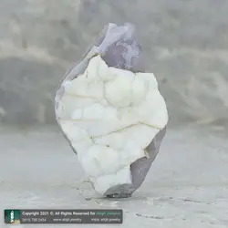 سنگ راف (تراش نخورده) عقیق بلولیس معدنی بسیار خوشرنگ مناسب دکوری سنگ درمانی مخصوص چاکرای 5