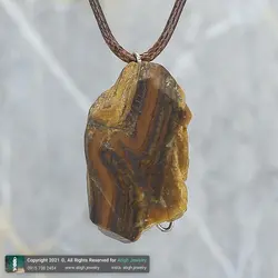 گردنبند چشم ببر راف ( تراش نخورده) معدنی با بازی نور زیبا همراه بند چرمی تخصصی چاکرا 2 و 3