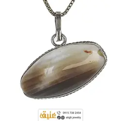 گردنبند عقیق باباقوری معدنی چشم نظر طرح قدیمی با رگه های زیبا فریم سنتی دستساز همراه با زنجیر استیل