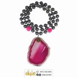 سینه ریز اسلایس عقیق صورتی ماداگاسکار بسیار خوش نقش و نگار، حدید مات و عقیق مکعبی دراگون معدنی