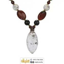 سینه ریز عقیق سفید شجری، یاقوت گارنت، صدف مشکی و رودونیت تراش بیضی بسیار خوشرنگ معدنی