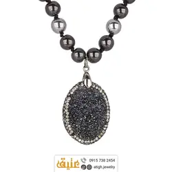 سینه ریز کوارتز تیتانیوم درخشان و حدید معدنی بافت گره ای