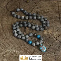 سینه ریز فیروزه نیشابوری شجری، عقیق آبی خوشرنگ و سرپنتین(مارسنگ) طوسی مات معدنی بافت گره ای