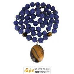 سینه ریز چشم ببر درشت مرغوب با رگه های زیبا و لاوا آبی همراه دو قطعه چشم ببر تراش استار معدنی بافت گره ای