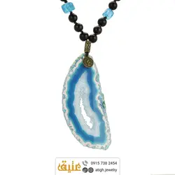 سینه ریز اسلایس ژئود عقیق آبی سلیمانی بسیار خوشرنگ، عقیق دراگون مکعبی و عقیق سیاه مات معدنی با نقش و نگار خاص بافت گره ای