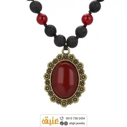 سینه ریز عقیق سرخ عالی مرغوب بسیار خوشرنگ و لاوا معدنی بافت گره ای فریم طرح گل برنزی