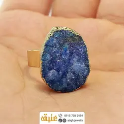 انگشتر کوارتز آبی بلور معدنی تراش طبیعی بسیار خوشرنگ سنگ درمانی