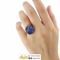 انگشتر کوارتز آبی بلور معدنی تراش طبیعی بسیار خوشرنگ سنگ درمانی