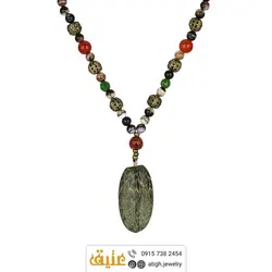 سینه ریز سرافینیت، عقیق سرخ، عقیق سلیمانی و عقیق سبز معدنی بسیار مرغوب