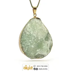 گردنبند بلور طبیعی فلورین راف طبیعی سایز درشت بسیار خوشرنگ سنگ درمانی همراه زنجیر استیل