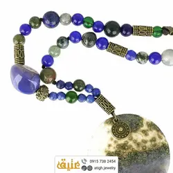 سینه ریز عقیق خزه ای، عقیق آبی نامنظم و تراش دار و جاسپر معدنی