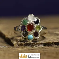 انگشتر چند جواهر ۹ نگین معدنی هفت سنگ چاکرا مرغوب رکاب نقره دستساز همراه با 