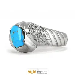 انگشتر نقره فیروزه نیشابوری معدنی بسیار خوشرنگ صاف مرغوب رکاب سندپلاست دستساز امضا یزدانی