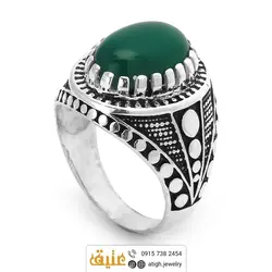 انگشتر عقیق سبز طبیعی دور چنگ سیاه قلم مردانه