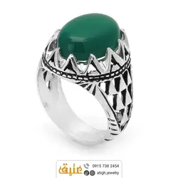 انگشتر عقیق سبز طبیعی دور چنگ اره کاری سیاه قلم مردانه