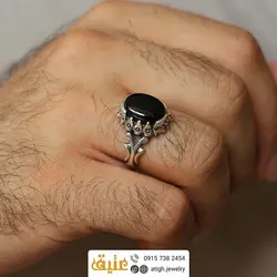 انگشتر عقیق سیاه (انیکس) معدنی رکاب نقره دور چنگ اشکی