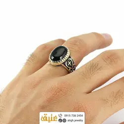 انگشتر عقیق سیاه (انیکس) طبیعی دور چنگ مردانه اسلیمی‌