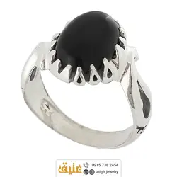 انگشتر عقیق سیاه معدنی تراش دامله رکاب نقره دور چنگ اشکی