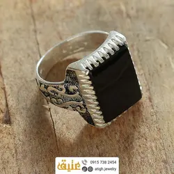 انگشتر نقره عقیق سیاه (انیکس) معدنی رکاب اسلیمی سیاه قلم دور چنگ
