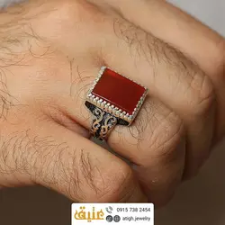 انگشتر نقره عقیق سرخ معدنی رکاب اسلیمی سیاه قلم دور چنگ
