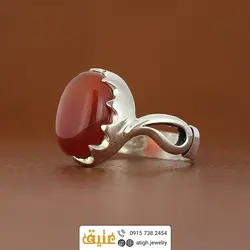 انگشتر نقره عقیق سرخ تراش دامله معدنی رکاب اشکی دور چنگ هلالی