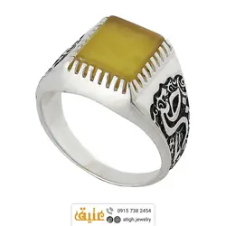 انگشتر نقره عقیق زرد شرف الشمس معدنی تراش چهارگوش رکاب نقره سیاه قلم طرح 