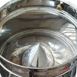 دستگاه تقطیر(عرق گیر/گلاب گیر) 120 لیتری لوله کوتاه با کندانسور(خنک کننده) آبی استیل