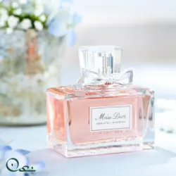 ادوپرفیوم دیور زنانه مدل میس دیور  ابسولوتلی بلومینگ حجم ۱۰۰ میل