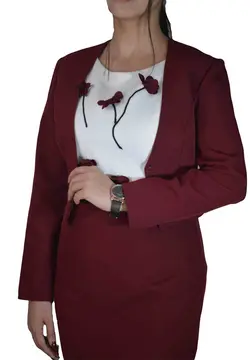 کت و سارافون زرشکی